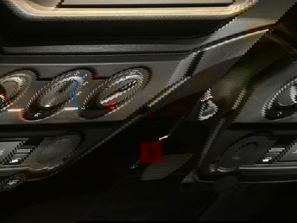 Aixam City 482 usata a Como (16)