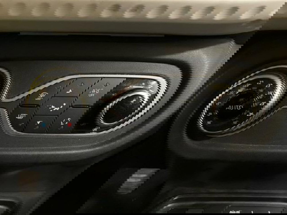 Renault Twingo usata a Como (17)