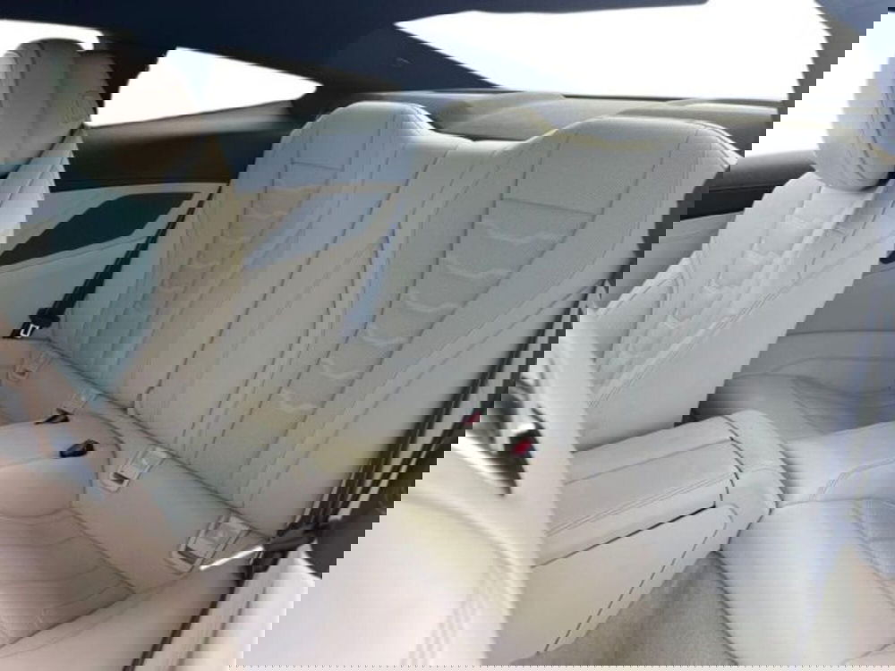 BMW Serie 8 Coupé usata a Lecce (15)