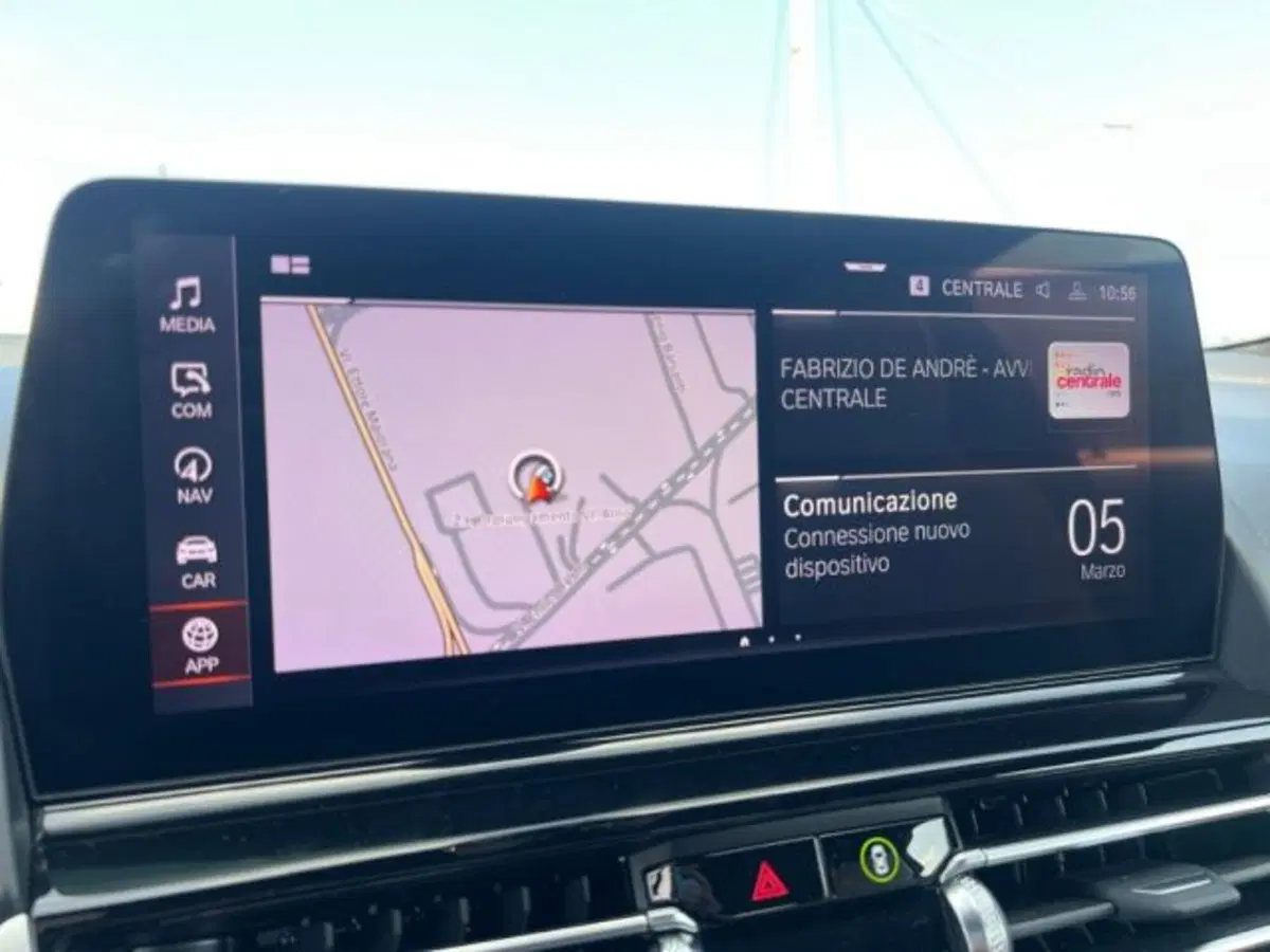 BMW Serie 8 Coupé usata a Lecce (19)