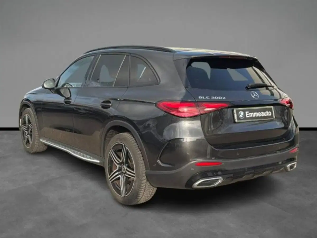 Mercedes-Benz GLC Coupé usata a Lecce (3)