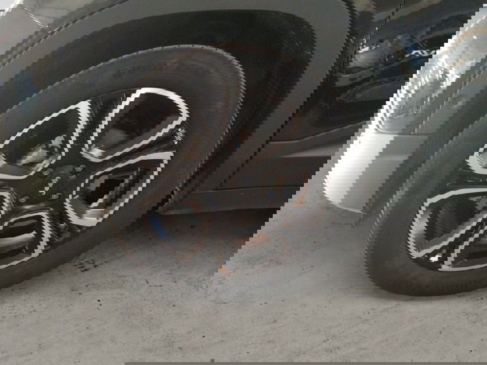 Jeep Avenger usata a Brindisi (14)