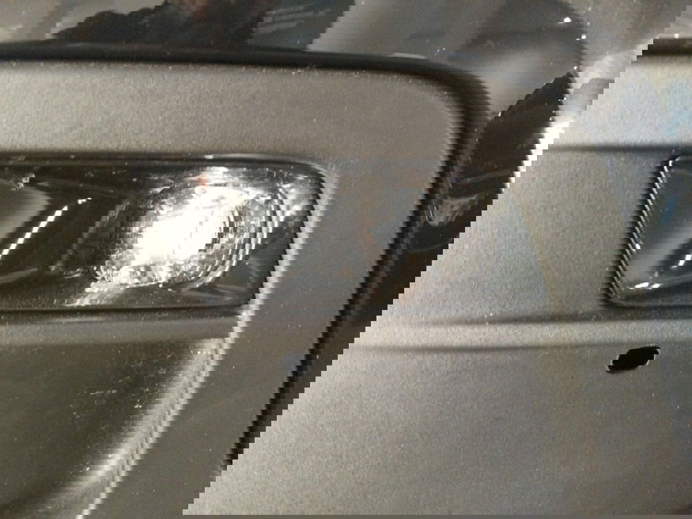 Jeep Avenger usata a Brindisi (15)