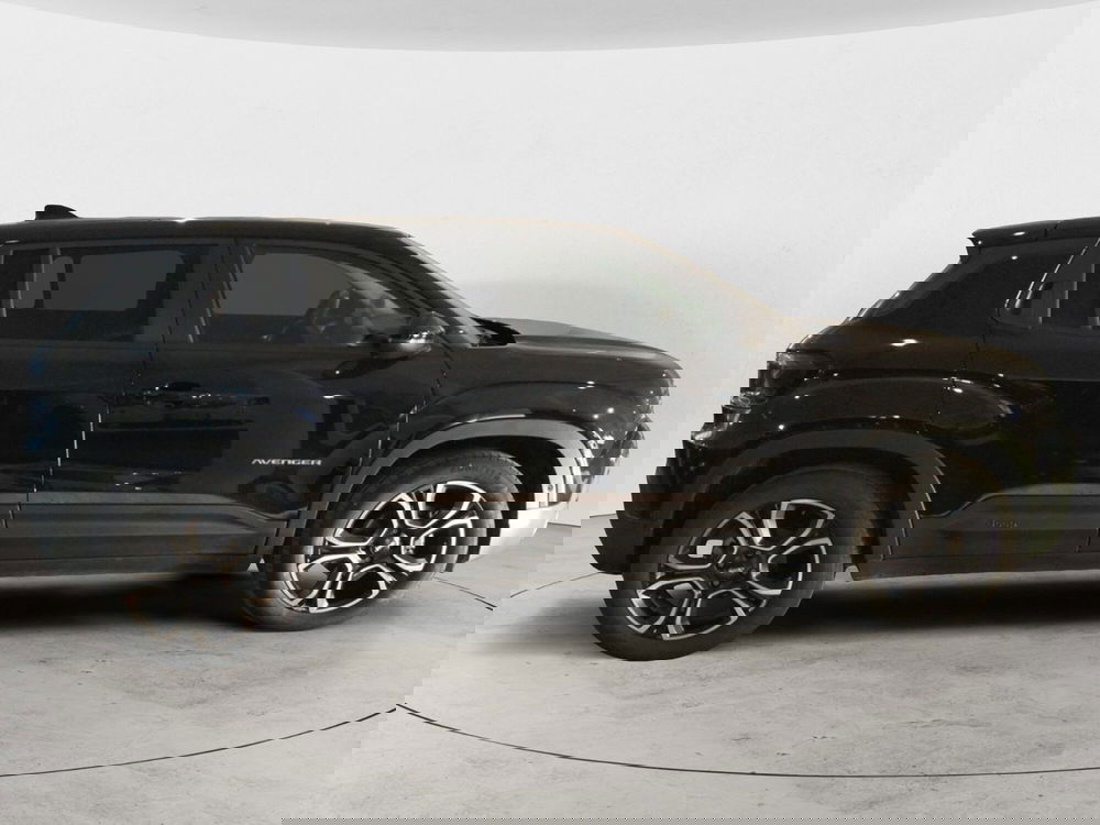 Jeep Avenger usata a Brindisi (7)