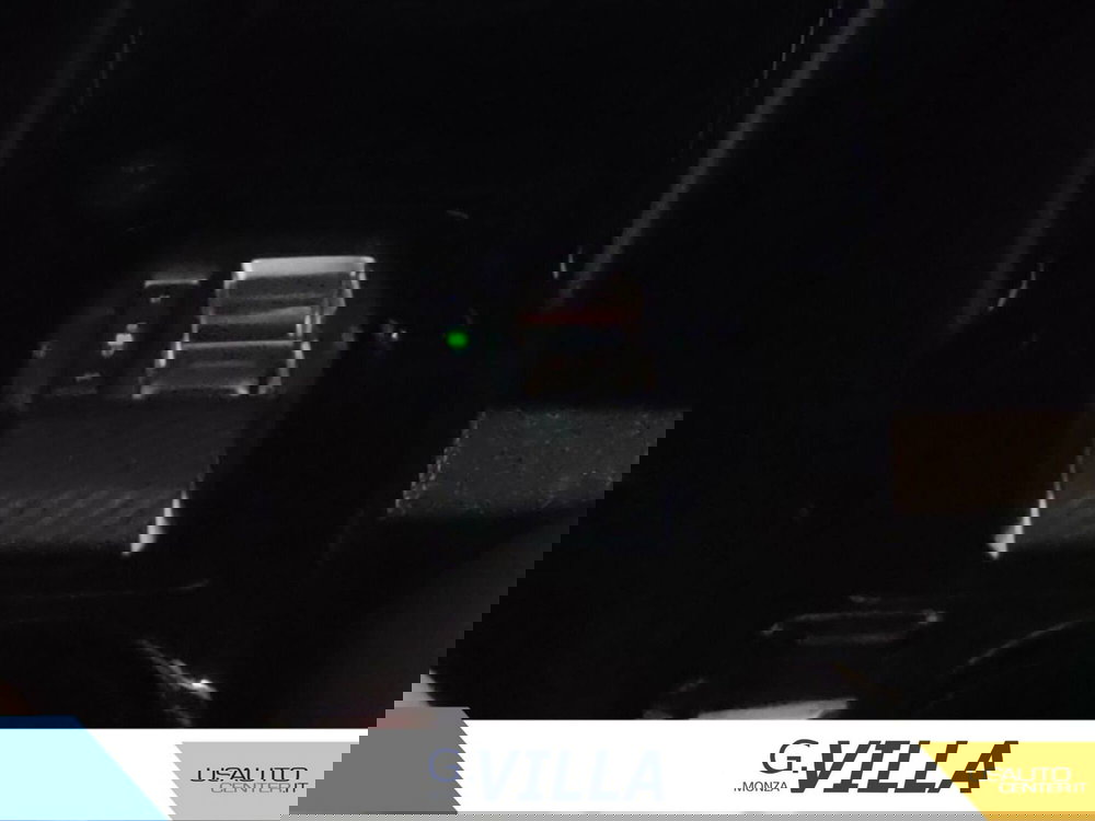 Peugeot 2008 nuova a Monza e Brianza (9)