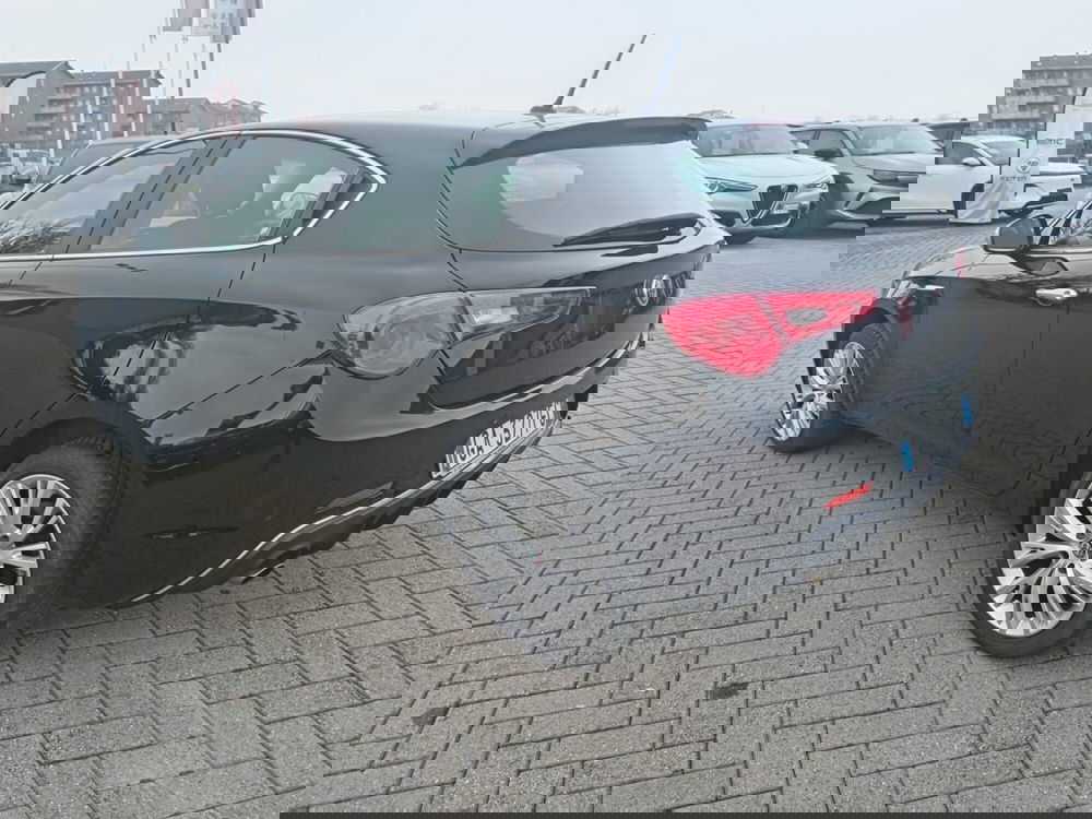 Alfa Romeo Giulietta usata a Alessandria (7)