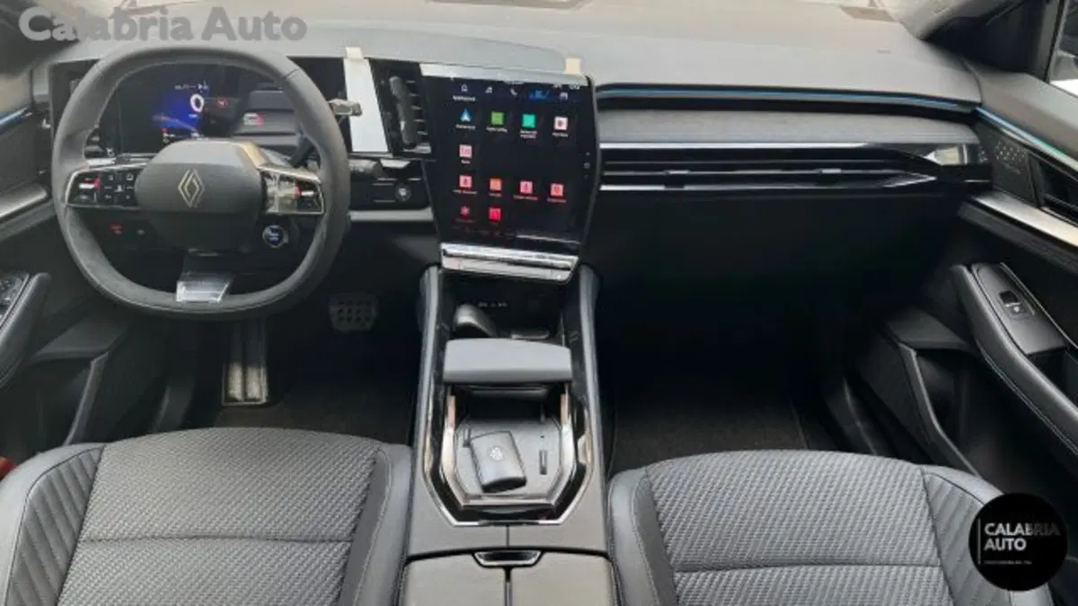 Renault Austral nuova a Reggio Calabria (7)