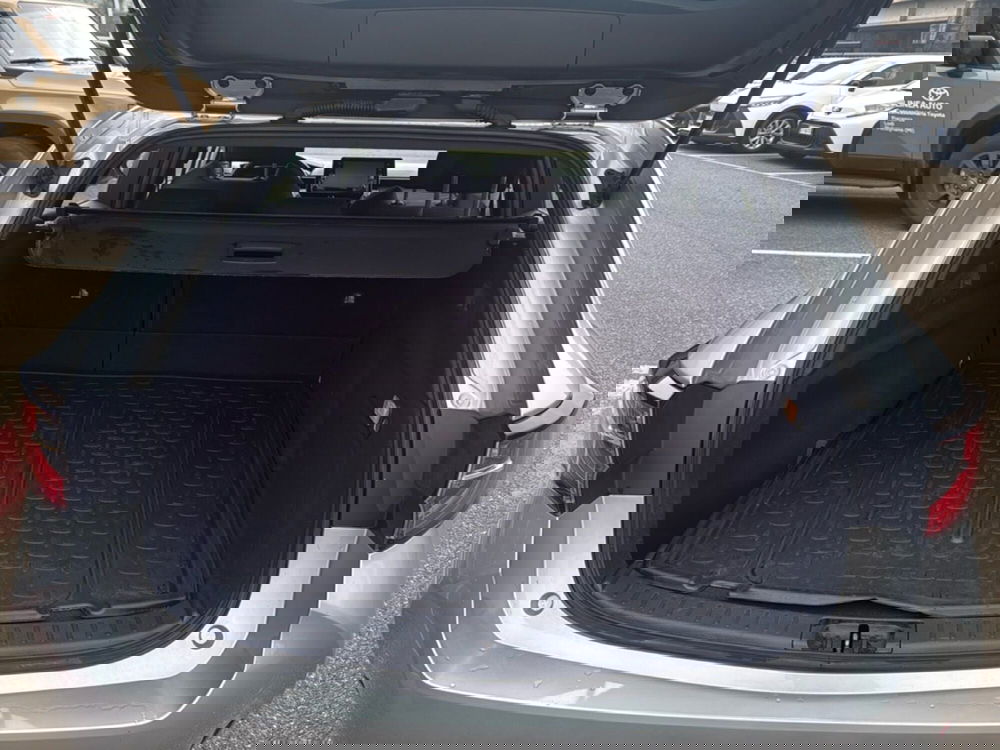 Toyota Corolla Touring Sports usata a Piacenza (8)