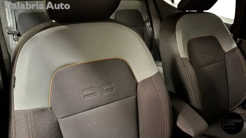 Dacia Sandero Stepway nuova a Reggio Calabria (13)