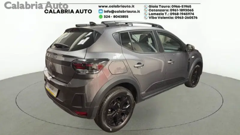 Dacia Sandero Stepway nuova a Reggio Calabria (3)