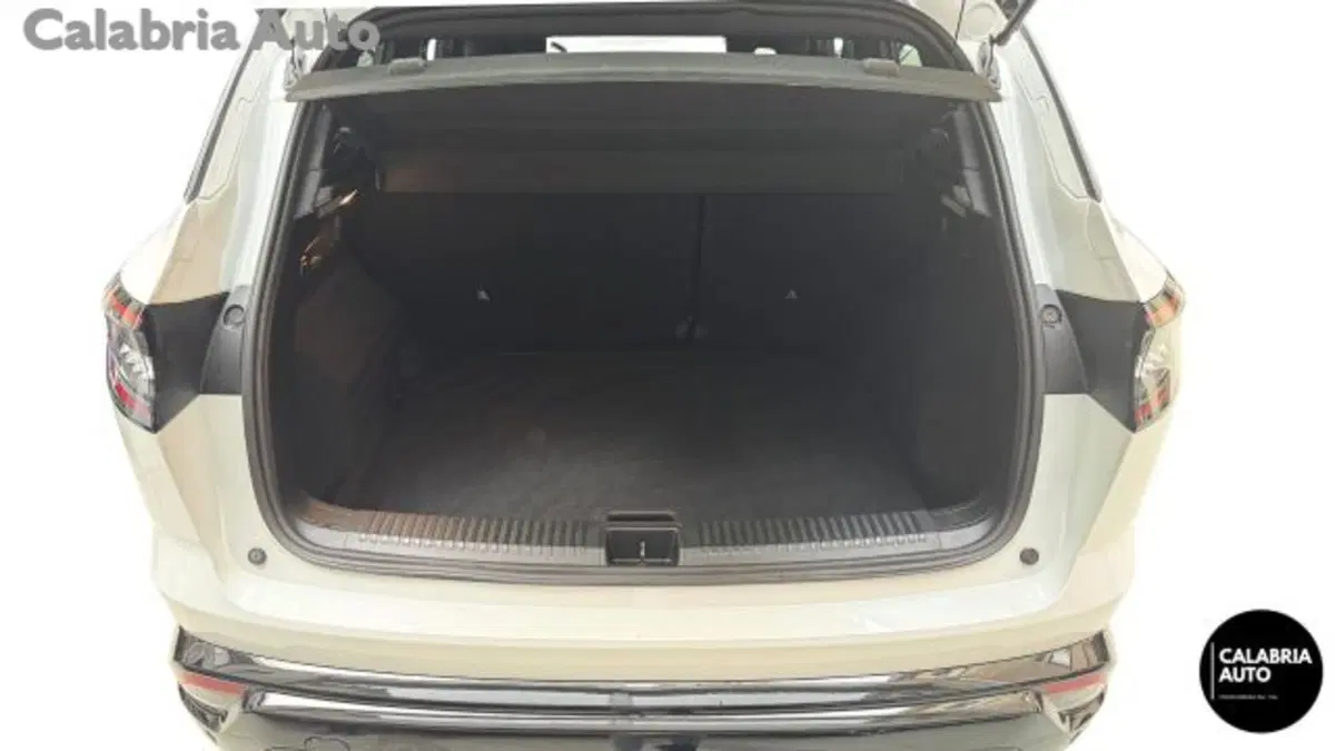 Renault Austral nuova a Reggio Calabria (5)