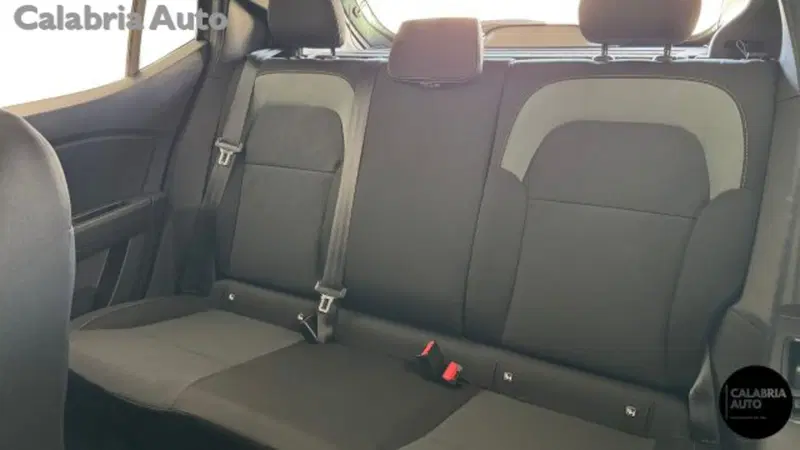 Dacia Sandero Stepway nuova a Reggio Calabria (11)