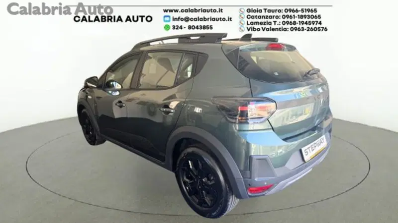 Dacia Sandero Stepway nuova a Reggio Calabria (3)
