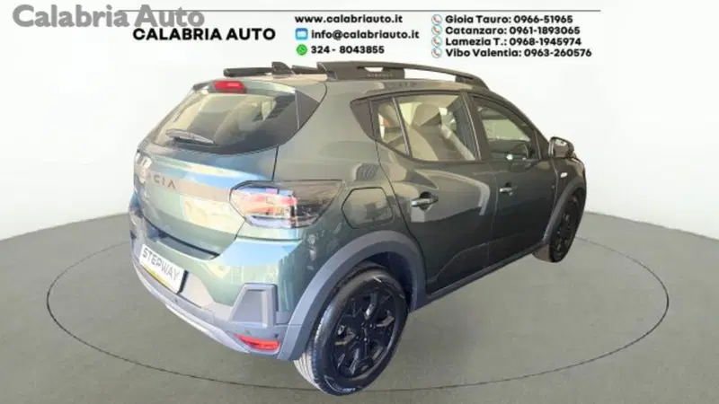 Dacia Sandero Stepway nuova a Reggio Calabria (4)