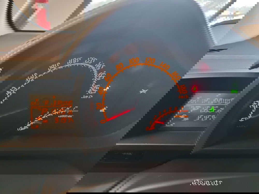 Toyota iQ usata a Como (12)