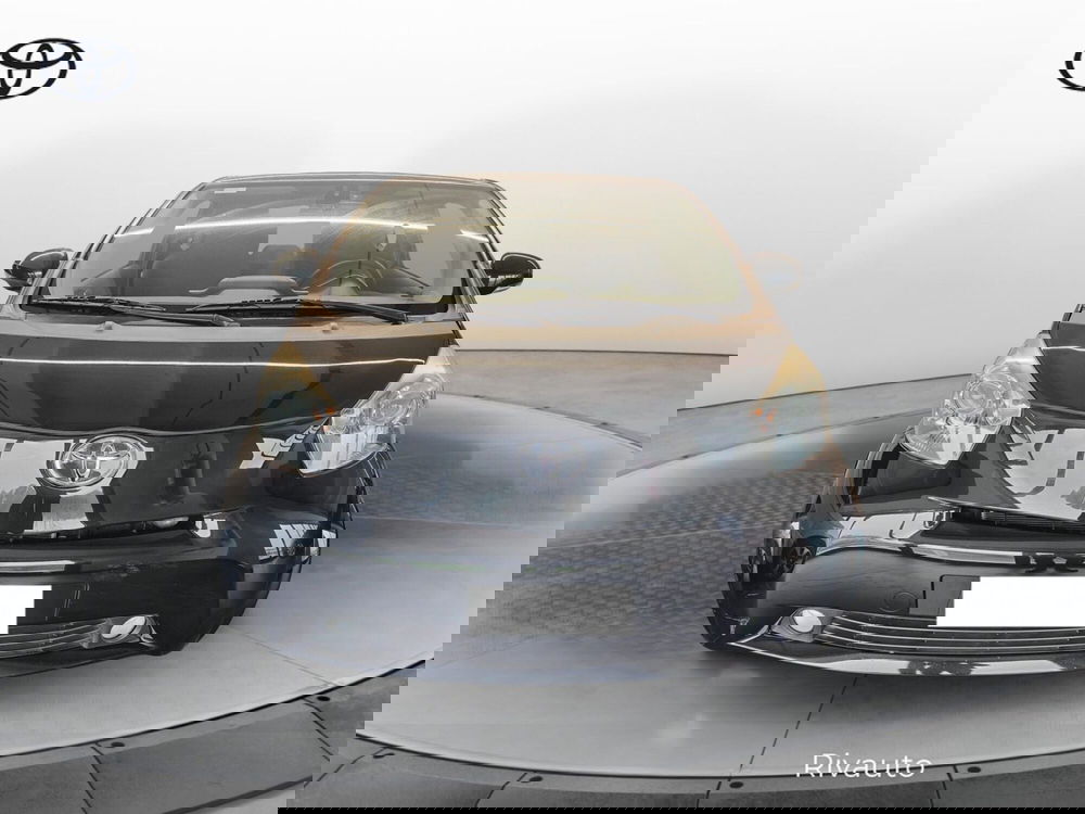 Toyota iQ usata a Como (5)