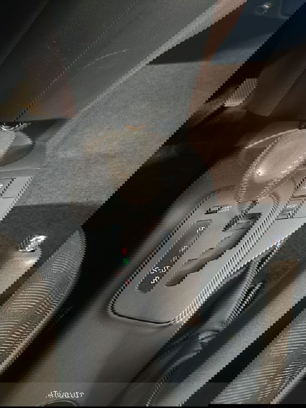 Toyota iQ usata a Como (9)