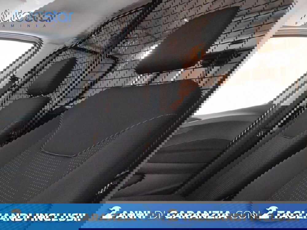 Ford Transit Courier usata a Roma (11)