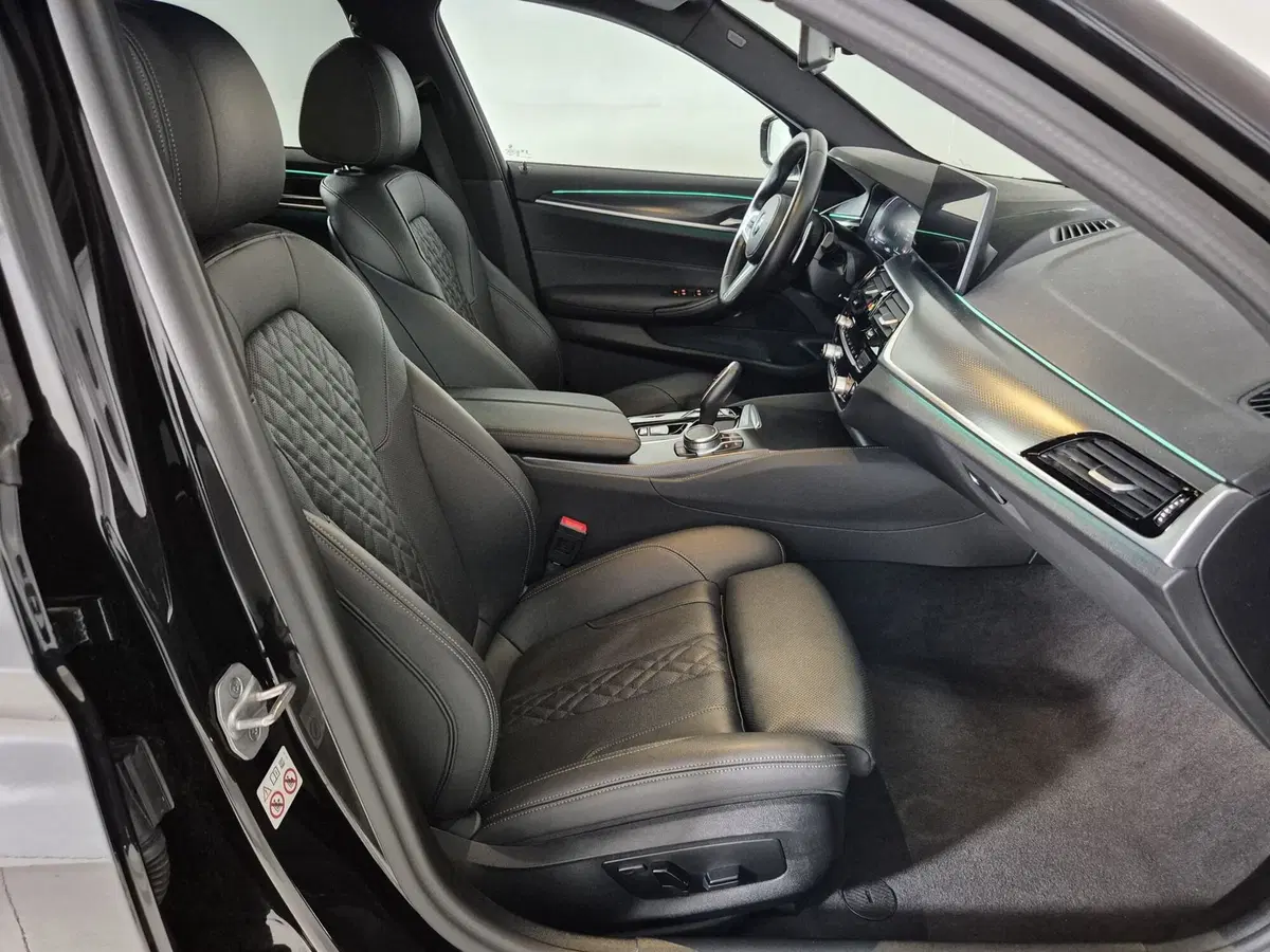 BMW Serie 5 Touring usata a Torino (10)