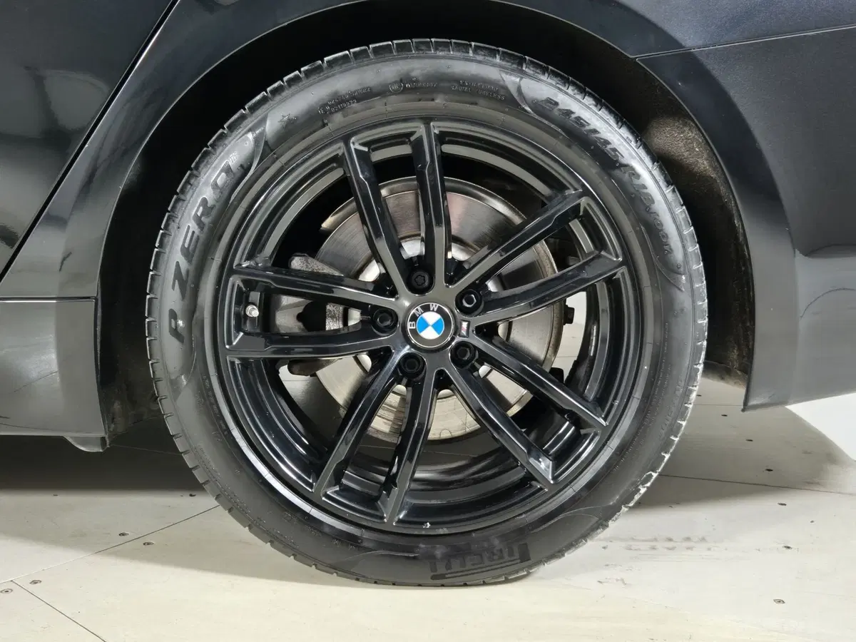 BMW Serie 5 Touring usata a Torino (14)