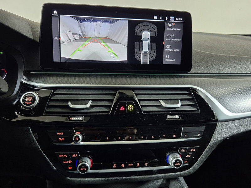 BMW Serie 5 Touring usata a Torino (16)