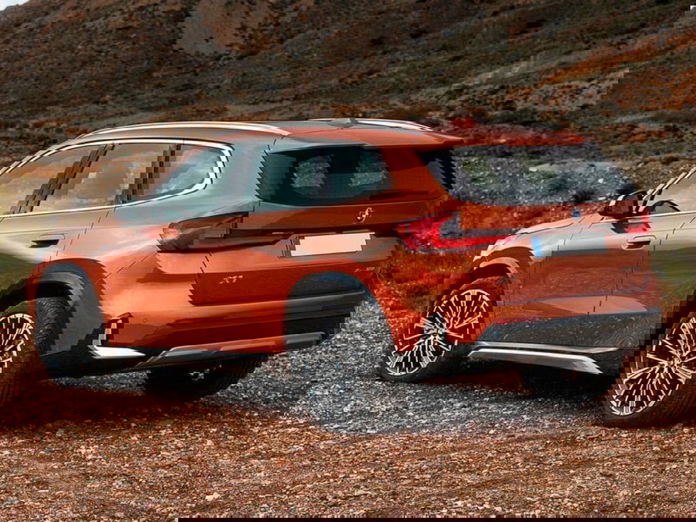 BMW X1 nuova a Torino (9)