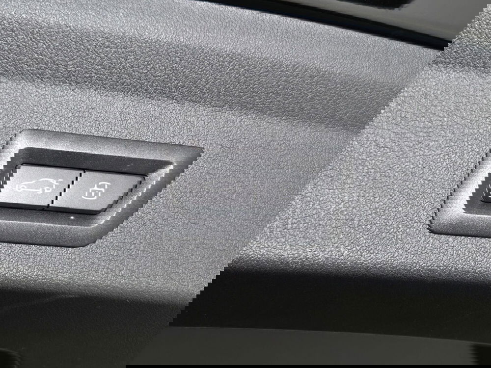 BMW Serie 1 usata a Torino (19)