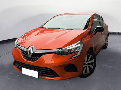 Renault Clio Full Hybrid E-Tech 145 CV 5 porte Equilibre del 2023 usata a Meda