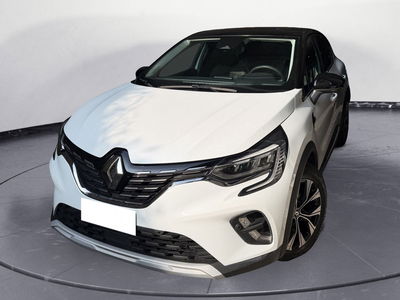 Renault Captur Full Hybrid E-Tech 145 CV Techno del 2023 usata a Meda