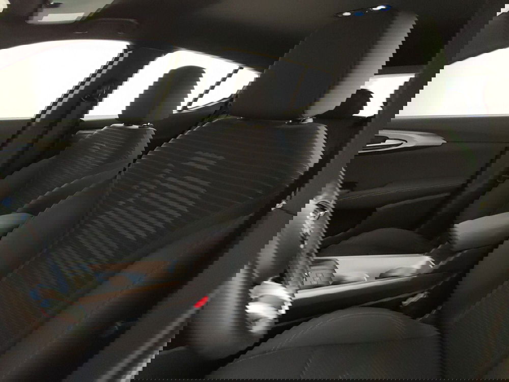 Alfa Romeo Tonale usata a Napoli (17)