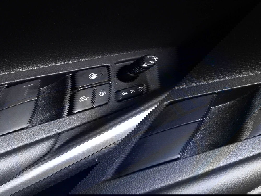 Toyota Corolla Cross Hybrid usata a Treviso (18)