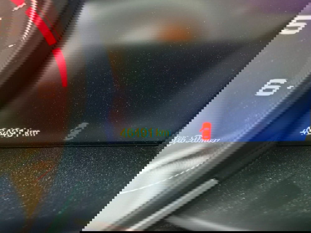 Alfa Romeo Stelvio usata a Pistoia (8)