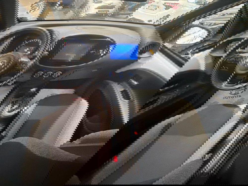 Toyota Aygo X usata a Catania (9)