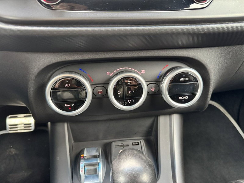 Alfa Romeo Giulietta usata a Pistoia (14)