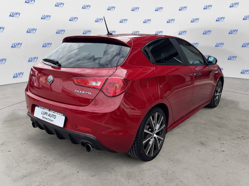 Alfa Romeo Giulietta usata a Pistoia (7)