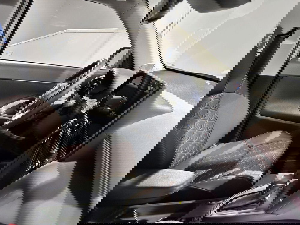 Toyota Yaris Cross usata a Milano (8)