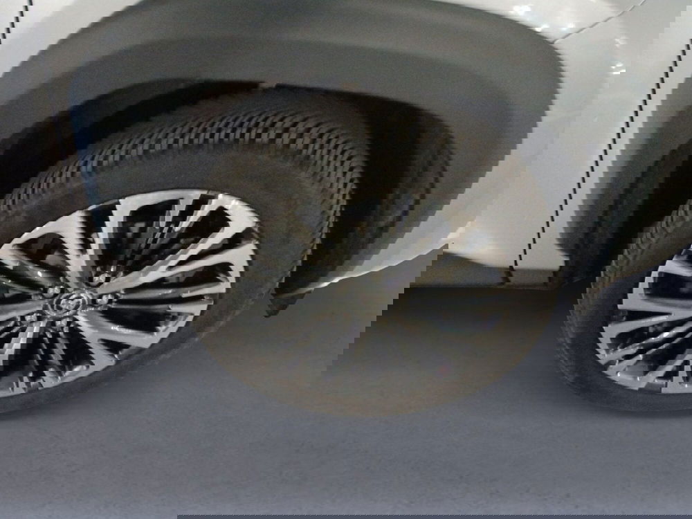 Toyota Yaris Cross usata a Milano (11)