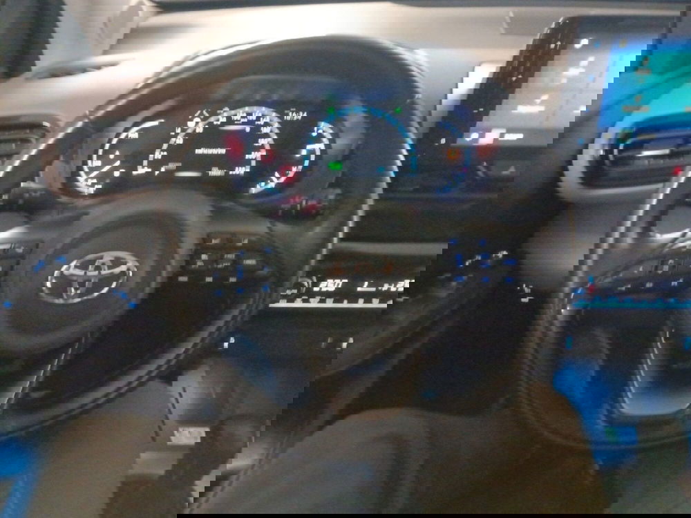 Toyota Yaris Cross usata a Milano (13)