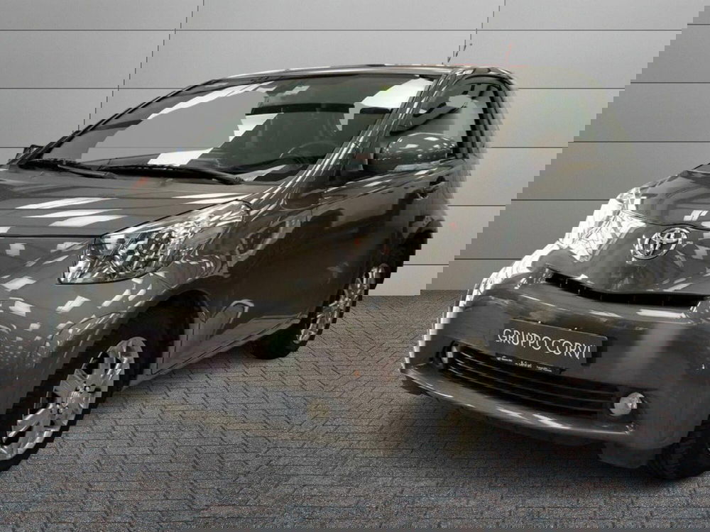 Toyota iQ usata a Roma