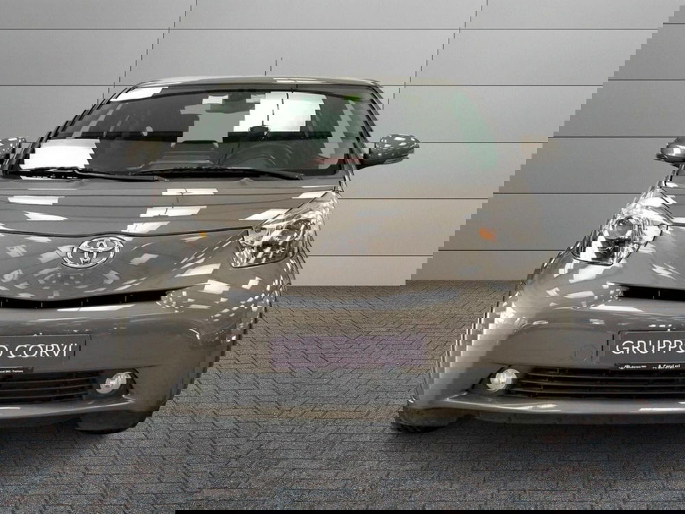 Toyota iQ usata a Roma (12)