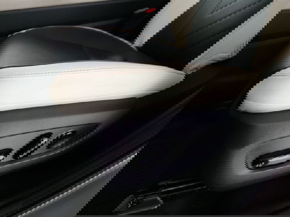 Lexus NX usata a Chieti (12)