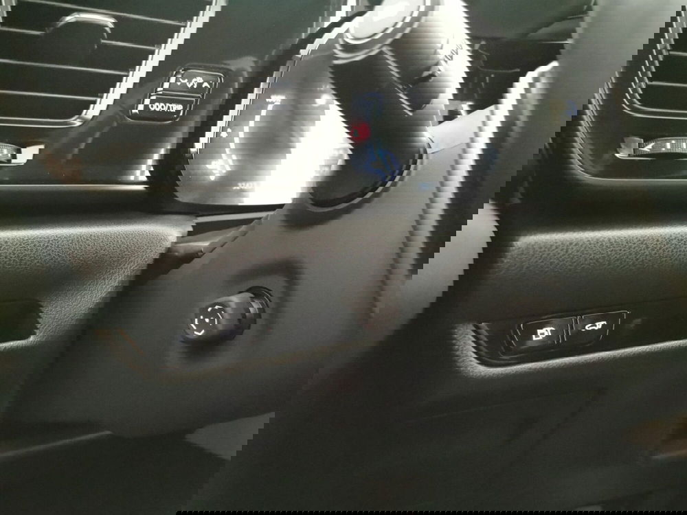 Lexus NX usata a Chieti (18)