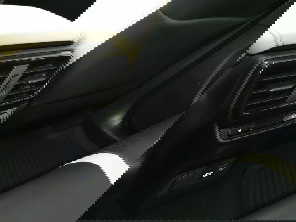 Lexus NX usata a Chieti (20)