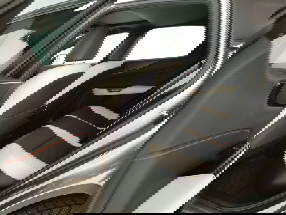 Lexus NX usata a Chieti (6)