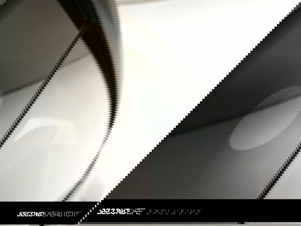 Tesla Model 3 usata a Chieti (10)