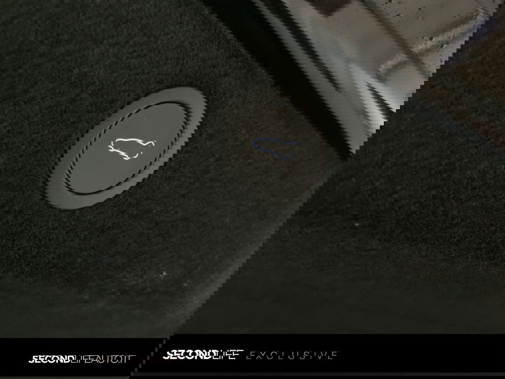 Tesla Model 3 usata a Chieti (18)