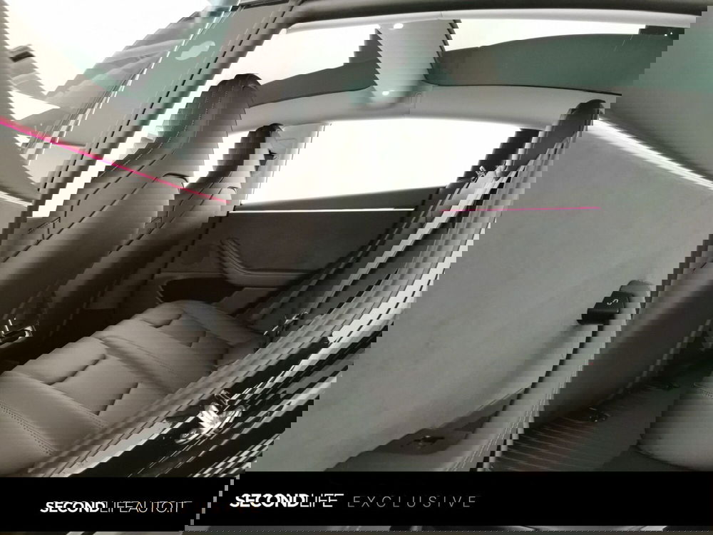 Tesla Model 3 usata a Chieti (20)