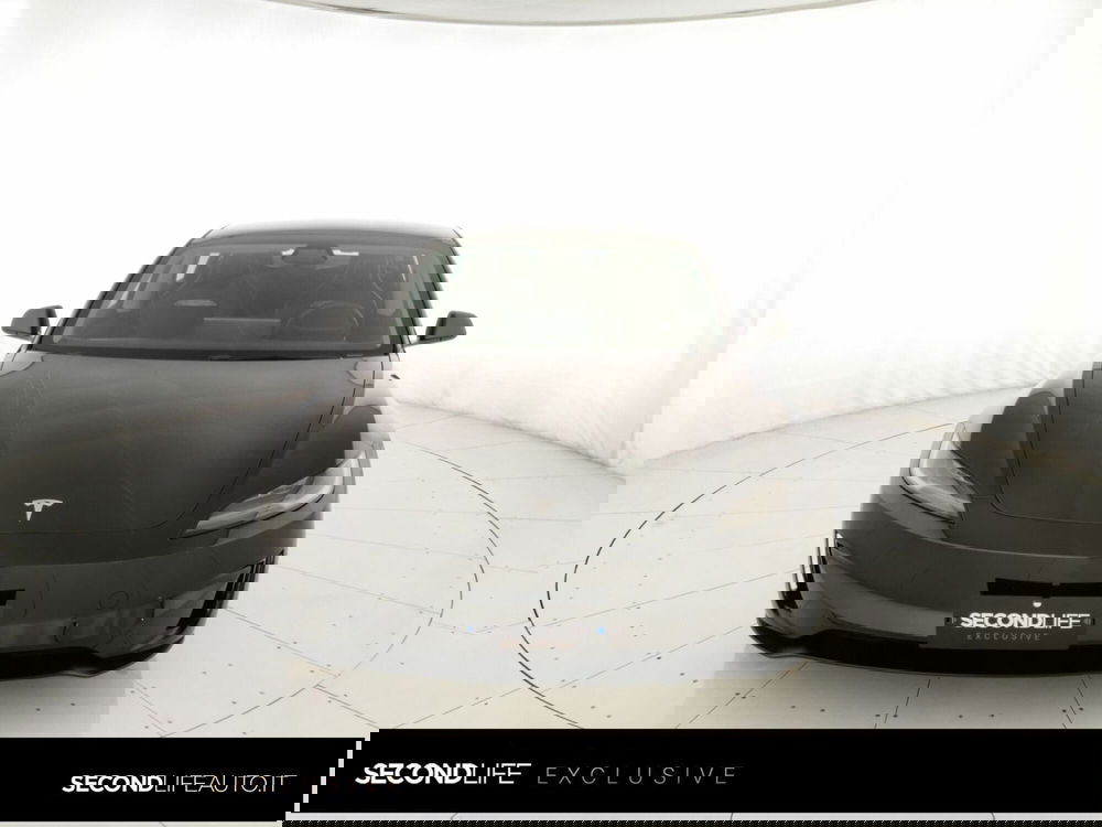 Tesla Model 3 usata a Chieti (5)