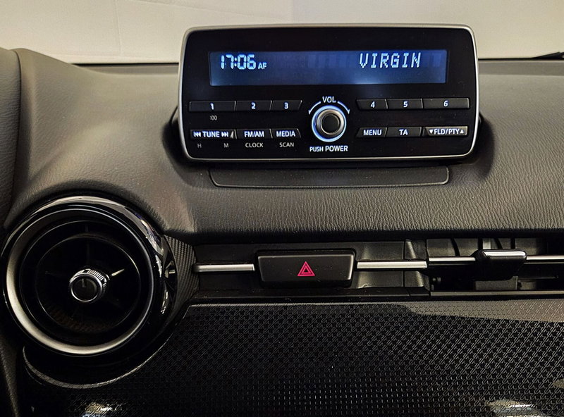 Mazda Mazda2 usata a Pavia (14)