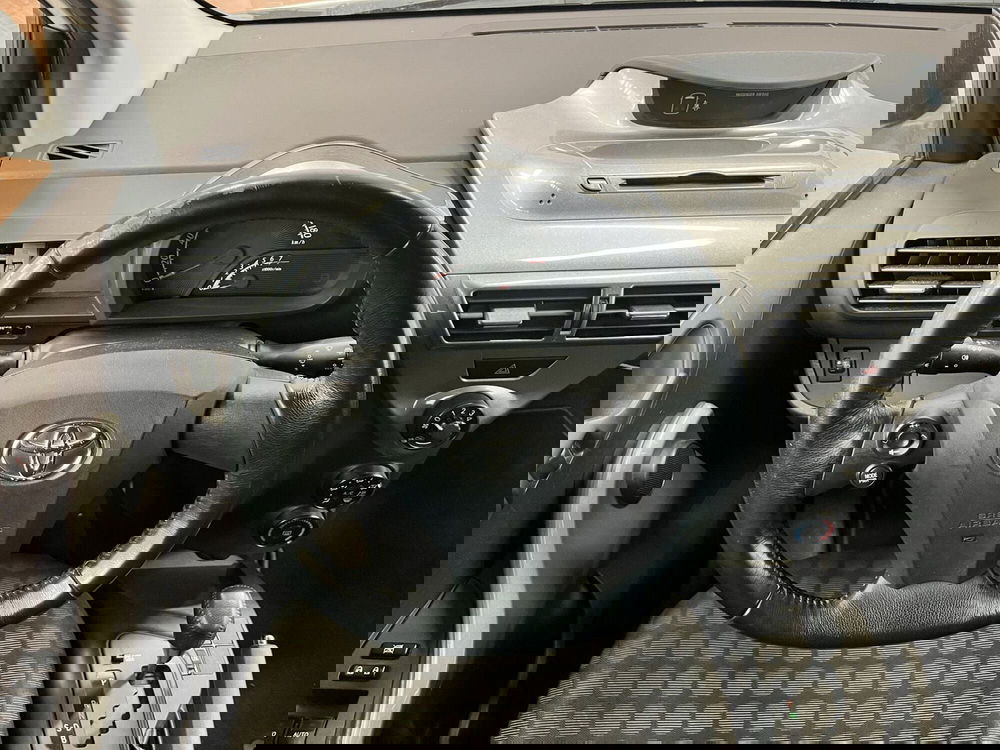 Toyota iQ usata a Bologna (9)